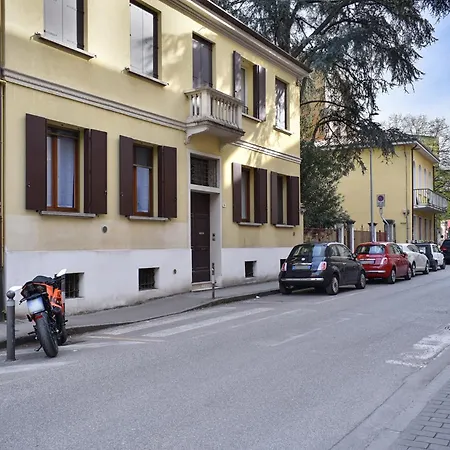 Welc-om Via Paolotti *